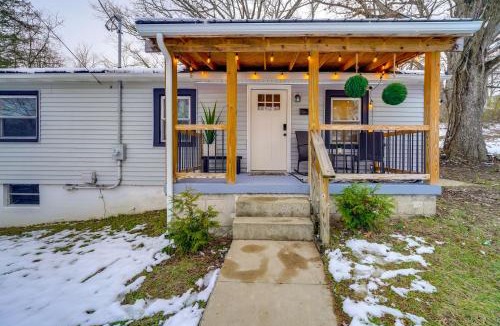 Fayetteville House | Walk to Dtwn Fayetteville: Family Home w/Fire Pit