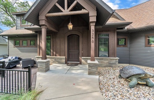 Saugatuck Cabin | Water Front, private beach property with 2 master bedrooms! Amazing views