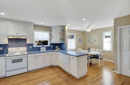 Long Branch House | Weekend and weekly rental near Pier Village. This house has it all!
