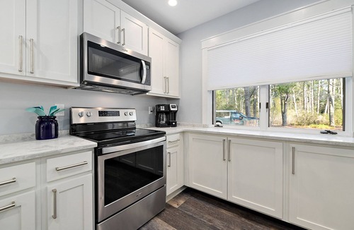 Bethany Beach Condo | Welcome to Sea Glass Cottage, Walk, bike, trolley, or drive to the Beach!