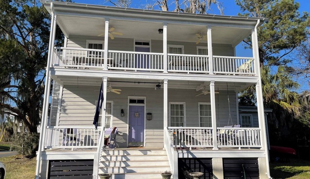 1874 House. Walk Everywhere. Pets Welcome.