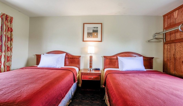 2 Queen Bed|Smk|Natural Bridge