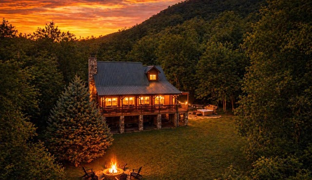 ✨ 25% Off Premium Mountain View Cabin With Hot Tub “⭐ Guest Favorite" rated Top 5% of all Airbnb properties Fire Pit Porch Swing Hammock & Close to WCU (3 Mi), Sylva dining, pubs, shopping, the Blue Ridge Parkway, and many adventures.