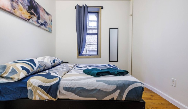 3 bedroom apartment walking distance COLUMBIA UNIVERSITY