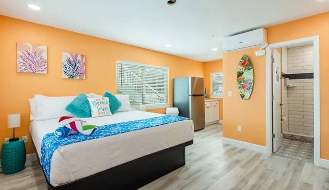 🌴8 Individual Units🌞Near Beach/Restaurants🐠Pool☀ The Lofts 1-7