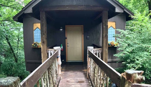 Abbey Chateau Treehouse #10/Oak Crest
