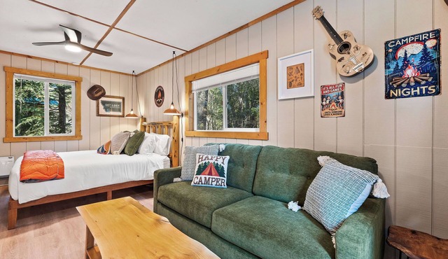 Alpenglow blends rustic Montana character with clean, modern touches. Natural wood, warm textiles, and curated accents create a calm retreat. Unwind after a long day in the park w/100% cotton sheets, a good book, or swap stories at the fire pit.