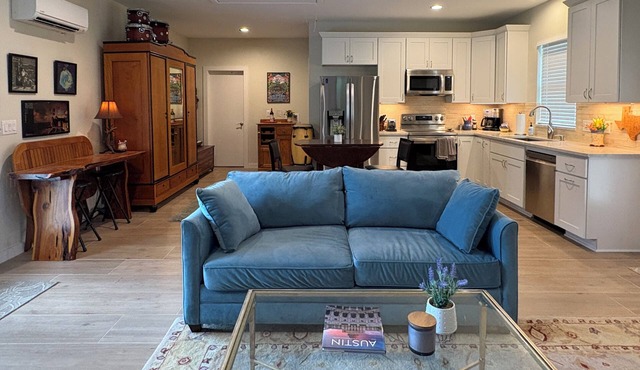 Austin Groove Studio - Private Casita with a Music Vibe