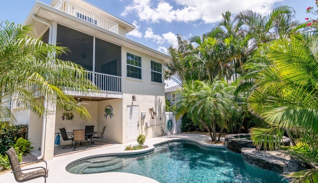 Beachside · Saltwater Pool & Spa · Gulf Access
