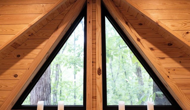 Beech Retreet Treehouse Atlanta in Fairburn