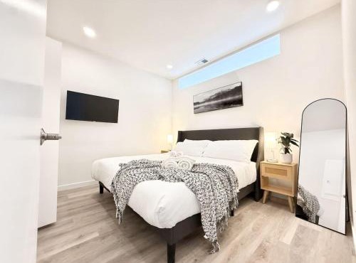 Central Philly 1Br Apt with Gym