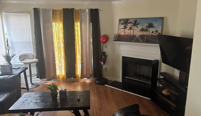 Charming 2-bedroom townhome with AC in Lithonia