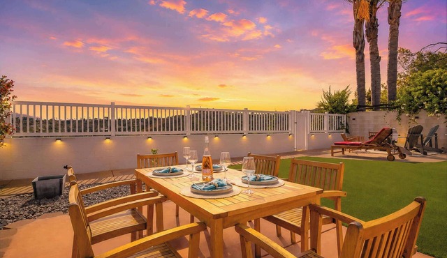 Clairemont Retreat l 4 BR, Backyard, Sauna
