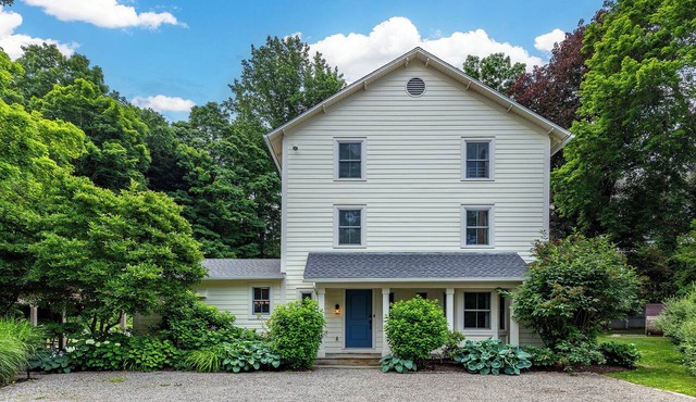 Comfy, recently refurbished 4-bedroom/4.5 bath home, in pastoral Millerton.