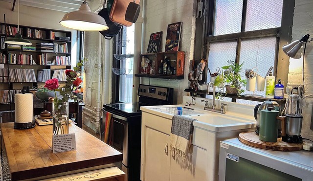 Creative Williamsburg Brooklyn 1 BR Loft near Domino Park