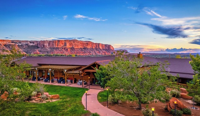 Desert Rose Resort & Cabins