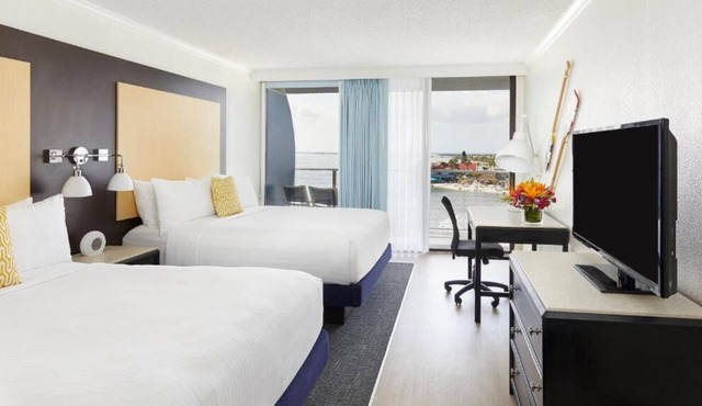 Dive Into Your Dream Vacation! 3 Spacious Units, Outdoor Pool, Pets Allowed!