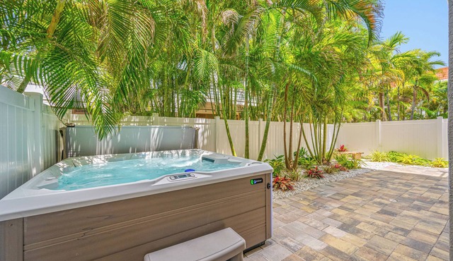 🌊 Escape to Paradise at Redington Beach Villas #307 – Your Perfect Florida Gulf Coast Getaway
