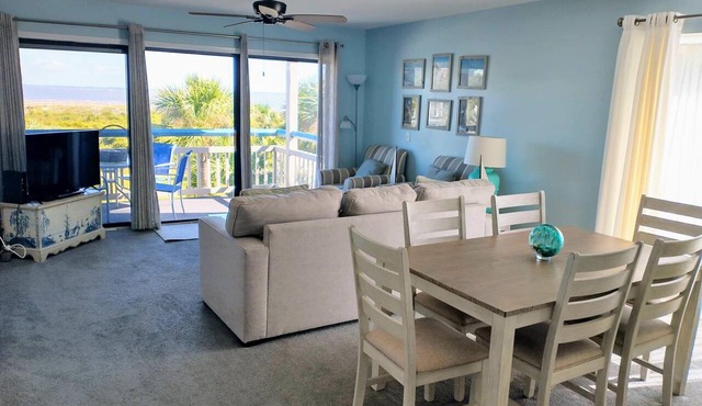 Expansive Ocean View, Pet Friendly, and King Bed in Master