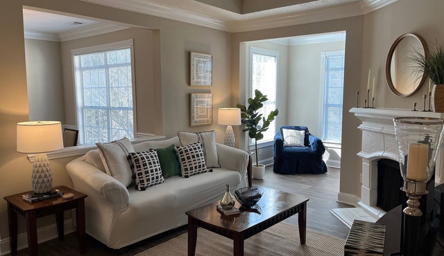 Fabulous 2 bed/2bath Crp Furnished Apt in Alpharetta