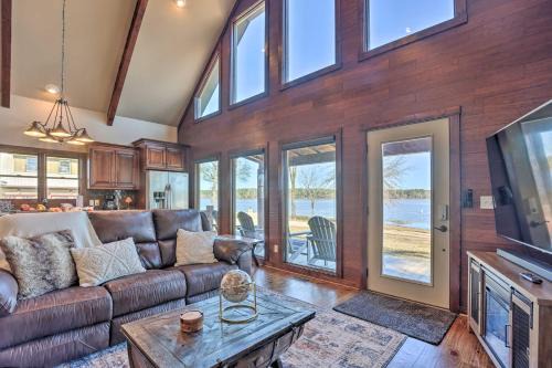 Fire Pit & Grill: Pet-Friendly Shelby Home!