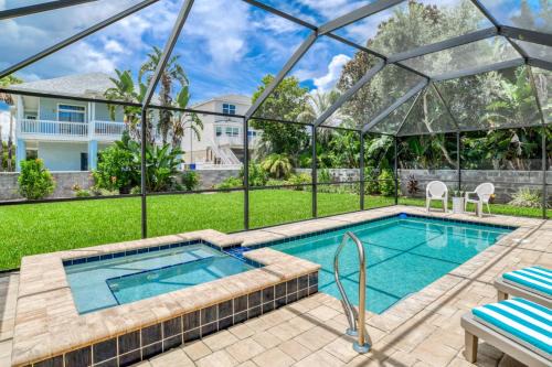 Flamingo Beach Hideaway