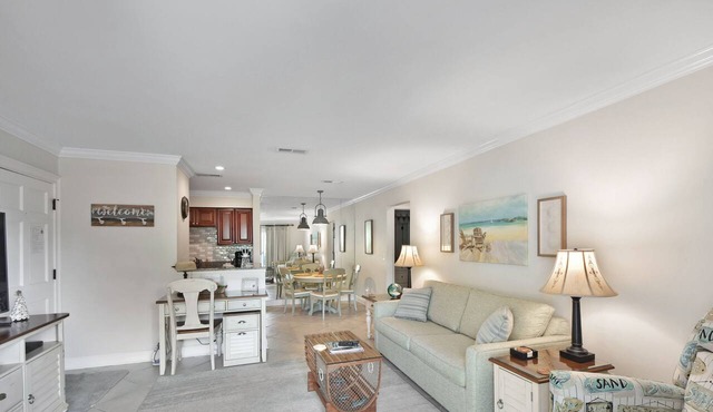 Ground floor, 1 bed/1 bath - pup friendly Ocean Walk!