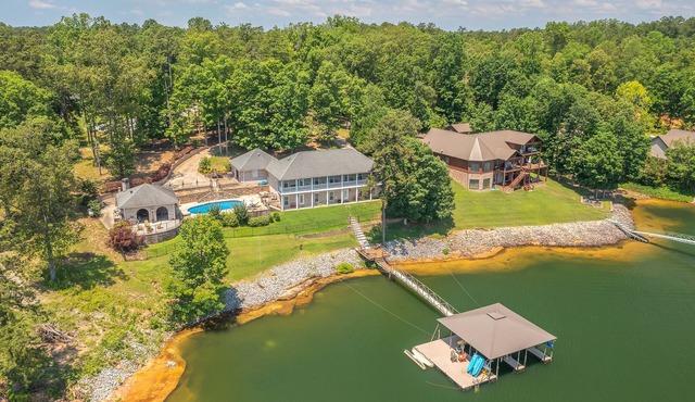 Lake Life 105 - Private Pool overlooking the lake!