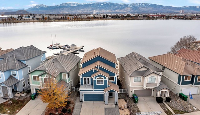 Lakefront Home w/Mountain Views Walk to Shops