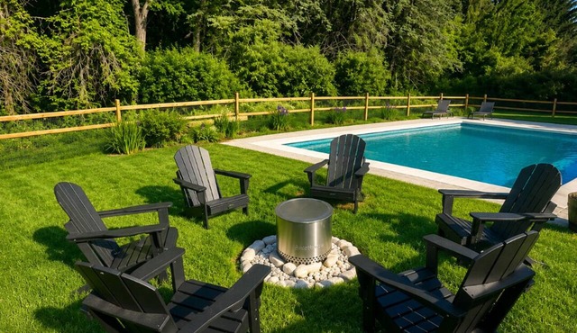 Litchfield Hills Modern Design Escape w/a Pool