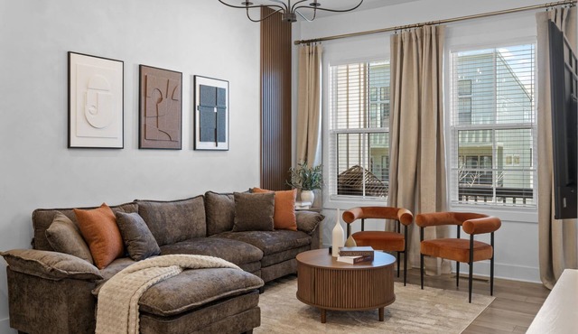 Luxe 3-bedroom Atlanta Townhome with Garage and Balcony