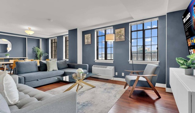 Luxury 2BD | Center City | 4 Beds | By JFK plaza