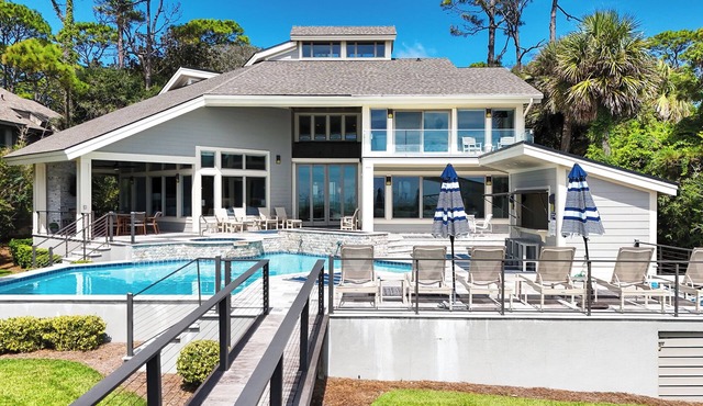 Luxury 7 BR 7BA Gorgeous Ocean Views Private Pool Hot Tub Gourmet Kitchen