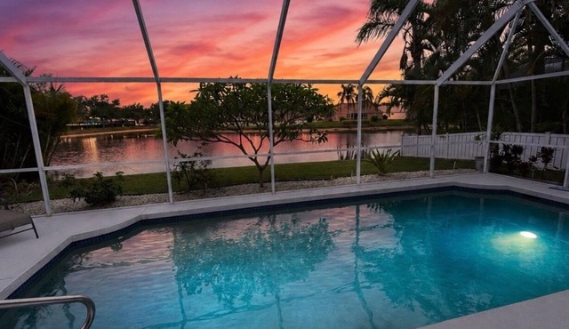 🌴Modern Coastal Retreat Near Beaches, IMG Academy🌴