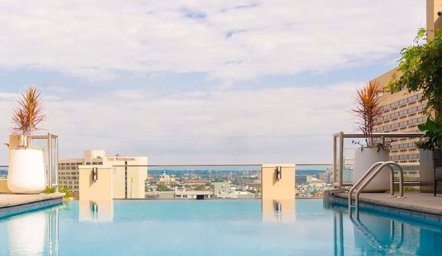 Museum Mile Stay | Gym. Rooftop Pool. Full Kitchen