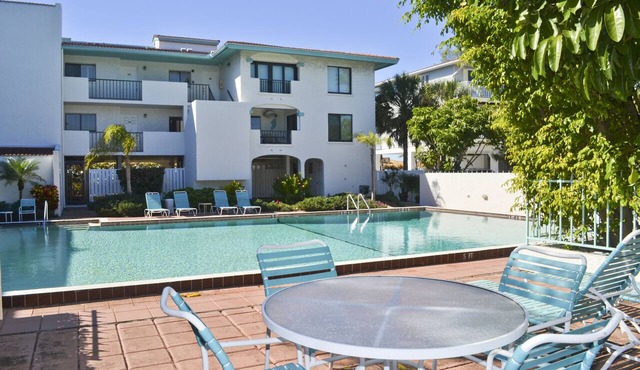 Ocean Park Terrace 202 · Ocean Park 202 · Rooftop Deck · 1-Month Min