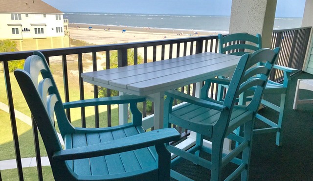 Oceanfront Condo - Ask About 3 & 4 night stays in July&Aug! - IOP Permit#P-02029