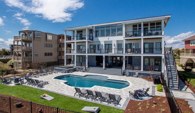 OCEANFRONT, Ocean Views, ELEV, Private Pool, Poolside Bar, DB4, True at First Light