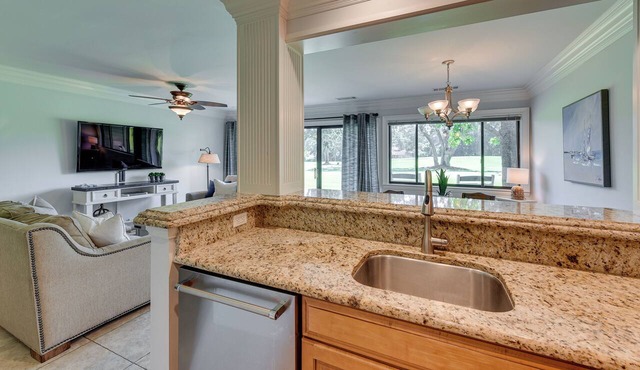 Palmetto Dunes Golf Getaway: Pool + Beach Access!
