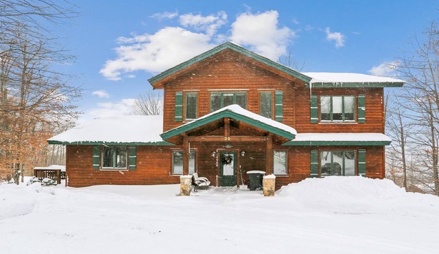 Perfect & beautiful location to gather family and friends for any occasion!