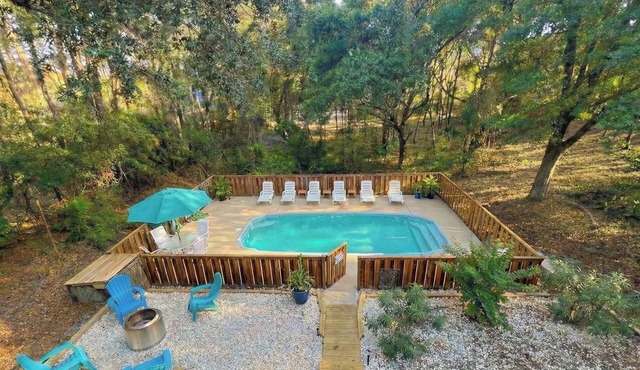 Pets, Pool & Spa - Tranquil Treetop Family Home