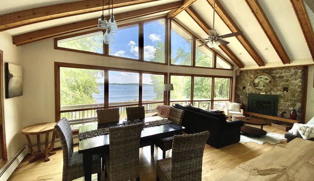 Private Lake Home : Spacious 1+ acre lot on Big Birch Lake
