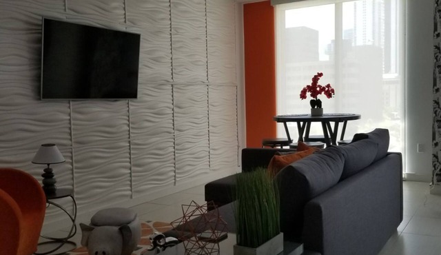 QUIET CHIC & COZY CONDO HEART OF BRICKELL/MIAMI NEXT TO BRICKELL CITY CENTER