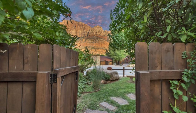 Red Rock Inn