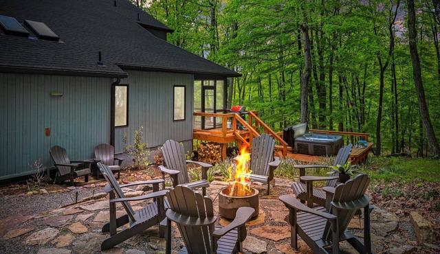 🕶️RELAX Here☀️WOW🌱5 bdrm 6 ba🫧PREMIER HOST😎5 STAR Mountainside getaway🪷HOT TUB