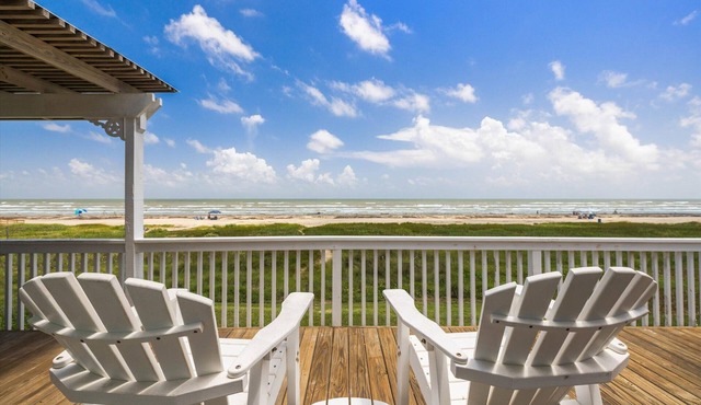 Relaxing Beachfront Escape