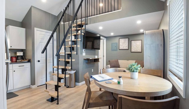 Sandy Toes Cottage - Tiny Home at Hampton Beach in Hampton