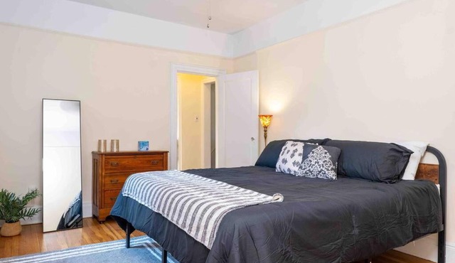 Spacious Oasis - Hoboken California King Bed!