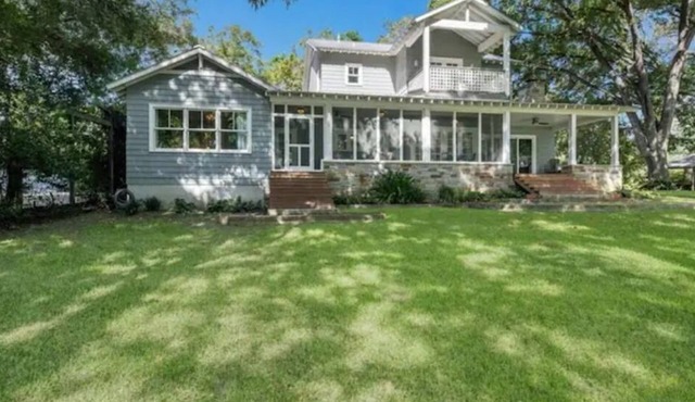 Stunning Luxury Estate 7 miles to New Braunfels
