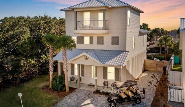 The Barnacle: Private beach steps away, Heated pool, Golf cart, Game room, Bunks